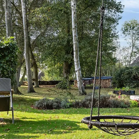 Σπίτι διακοπών Nostalgic Atmosphere At The Old Parsonage On Lyo
