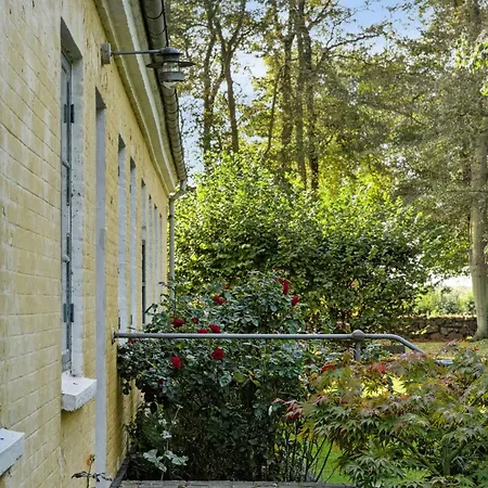 Nostalgic Atmosphere At The Old Parsonage On Lyo Σπίτι διακοπών *