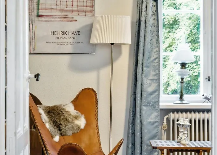 Hébergement de vacances Nostalgic Atmosphere At The Old Parsonage On Lyo