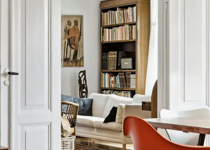 Hébergement de vacances Nostalgic Atmosphere At The Old Parsonage On Lyo *